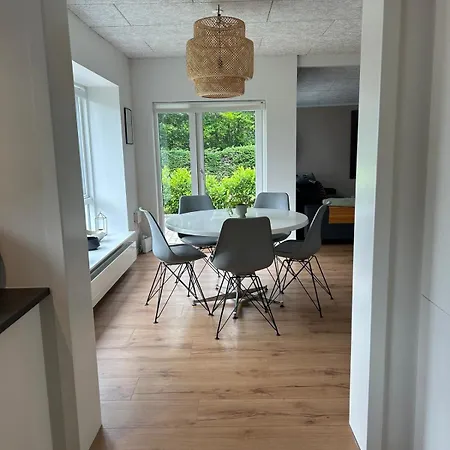 Villa Lovely Downtown *